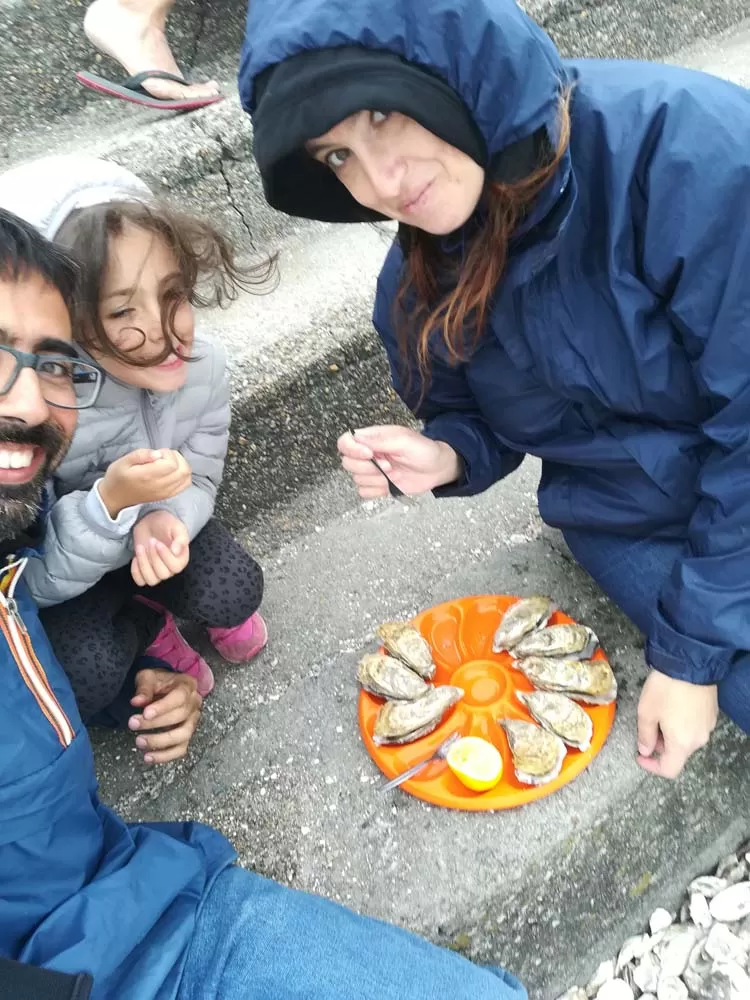 Aperitivo con ostriche a Cancale - francia