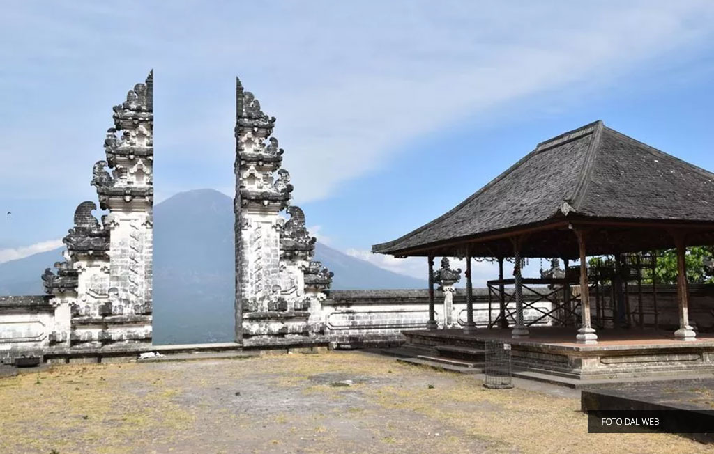 Pura Lempuyang Temple