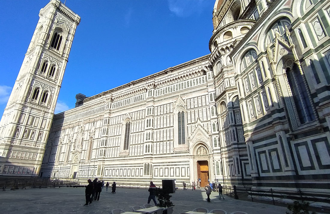 Piazza del Duomo a firenze